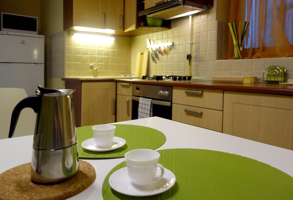 Vivid Rozsa Apartment Budapest Rum bild